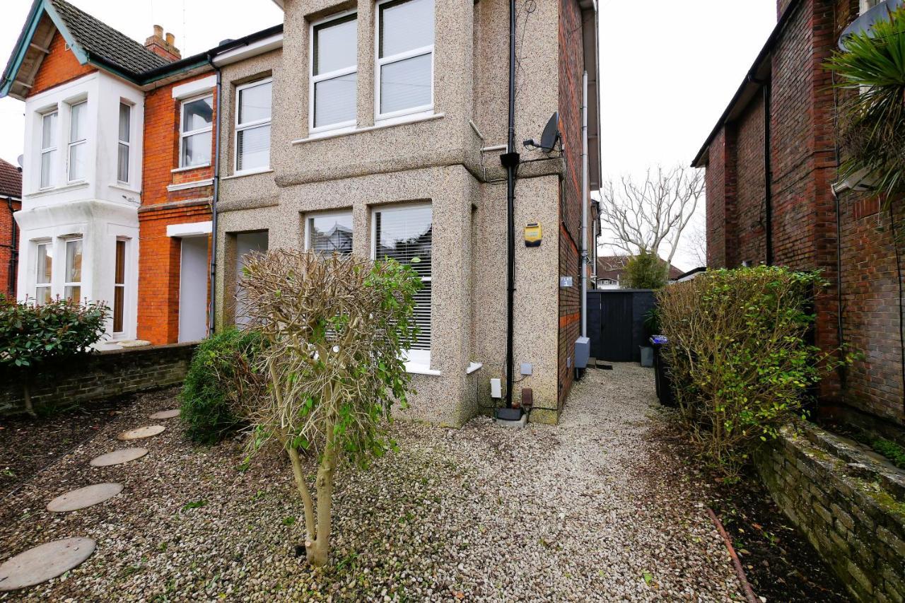 Quirky Spacious Ground Floor Victorian Garden Flat Worthing Eksteriør billede